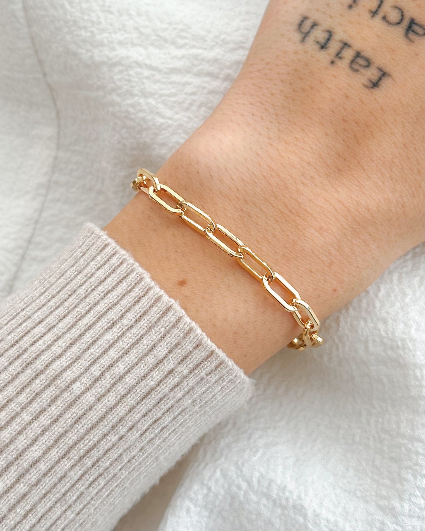 Pulseira Elos Corrente em Ouro Semijoia Moderna Sofisticada