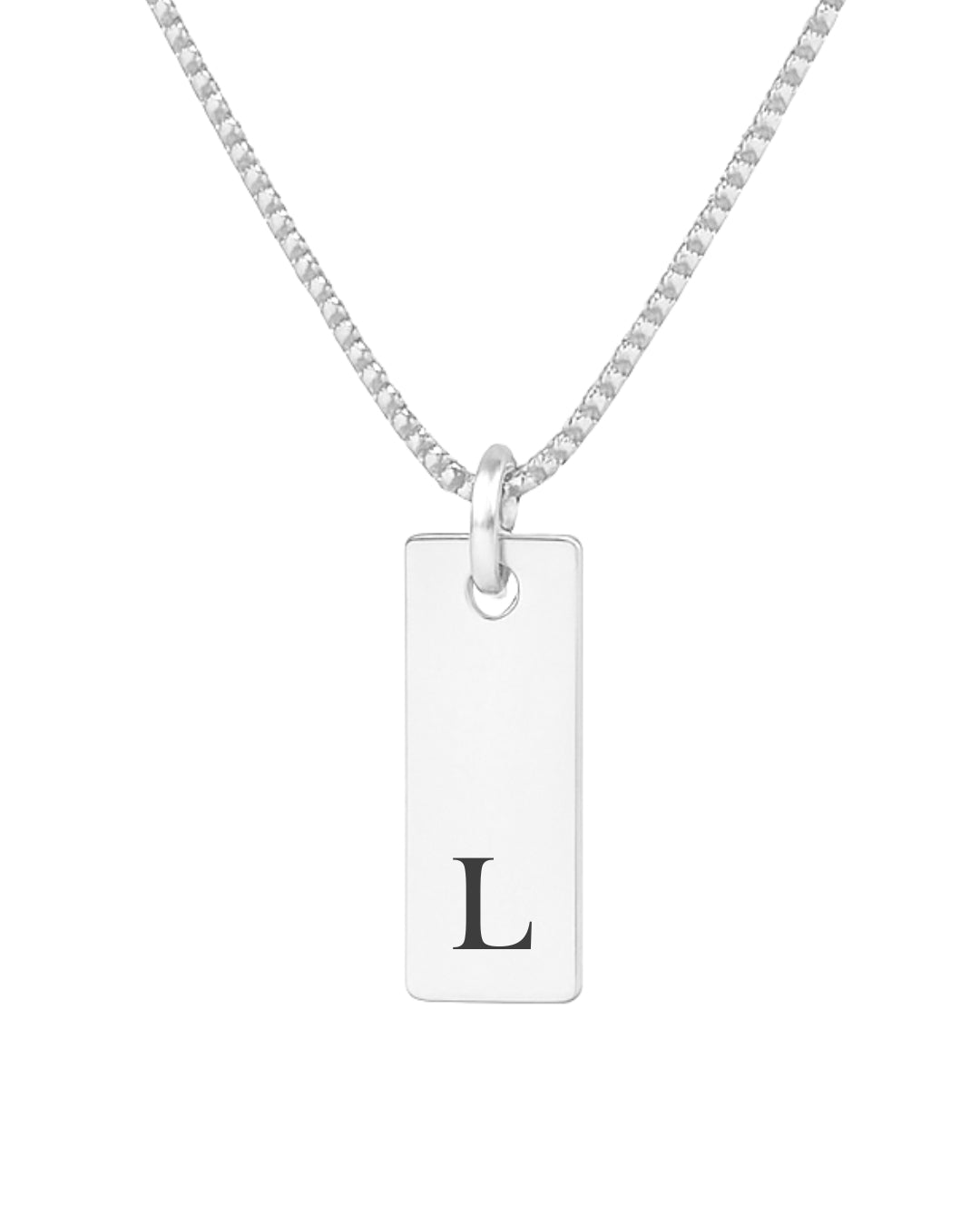 Colar Placa P com Inicial em Prata Semijoia Unissex Minimalista