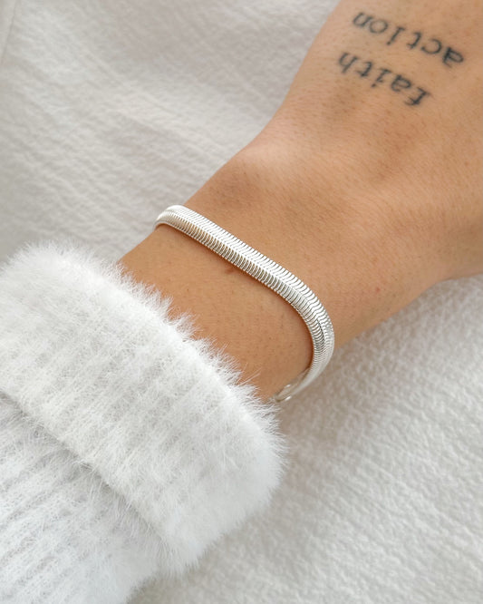 Pulseira Corrente Malha em Prata Semijoia Clássica