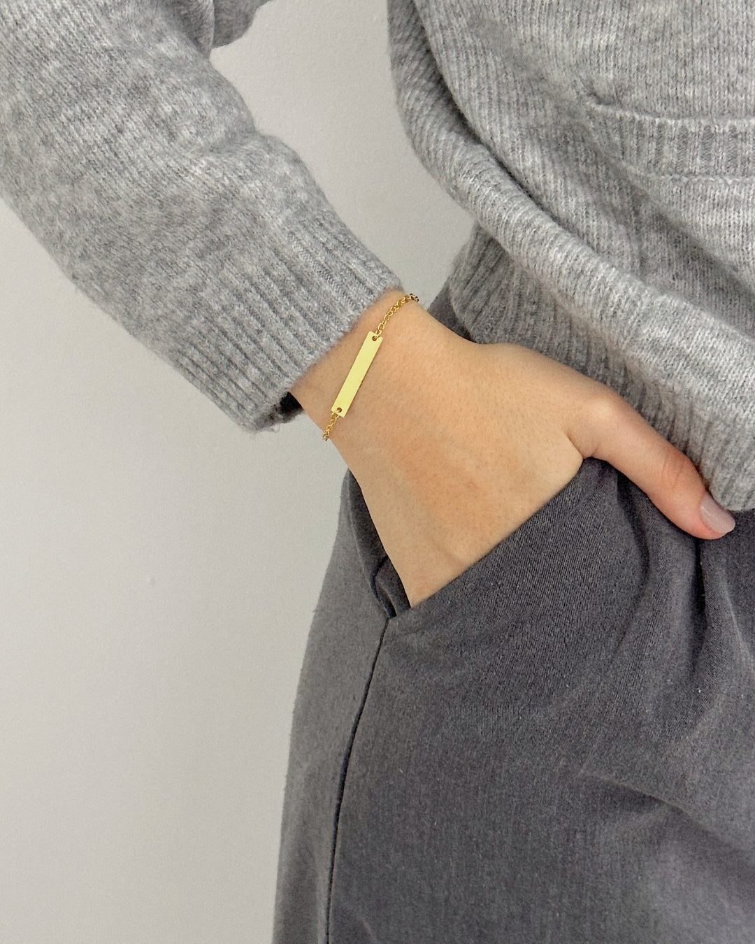 Olhar em Gravação Realista - Pulseira Placa 30mm