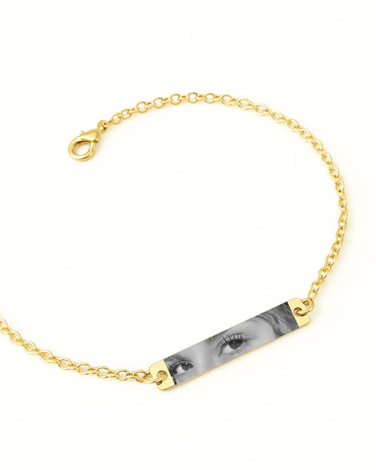 Olhar em Gravação Realista - Pulseira Placa 30mm