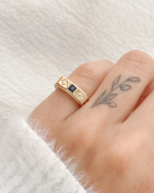 Anel Retangular com Pedra Azul em Ouro Semijoia Unissex